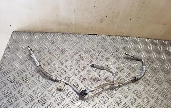Ford Ranger Turbo turbocharger oiling pipe/hose JB3Q6K679CB