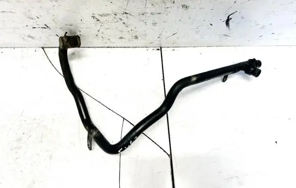 Audi Q7 4L Engine coolant pipe/hose