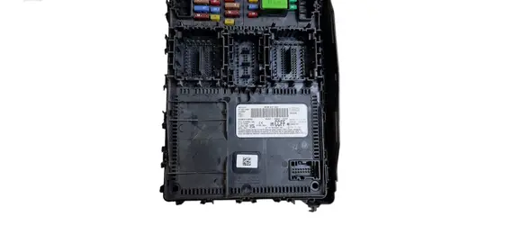 Ford Escape IV BSM Control unit NU5T15604 NU5T15604CCFF P004T
