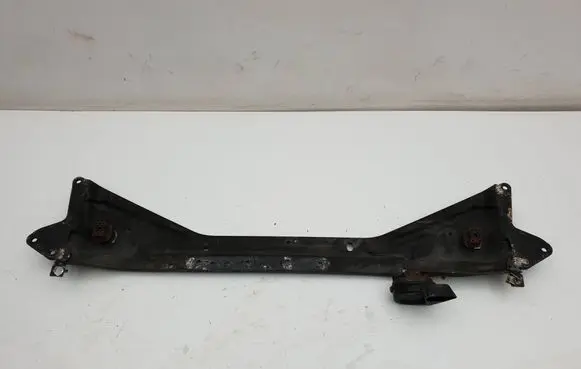 Top upper radiator support slam panel
