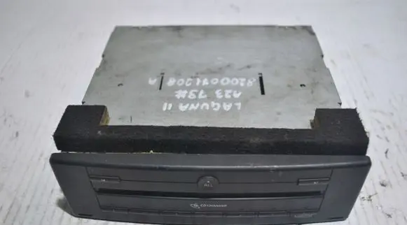 Renault Laguna II CD/DVD changer 8200071208A