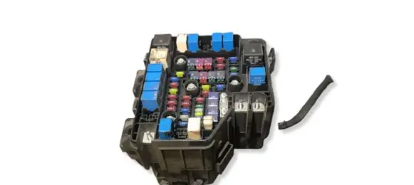 Hyundai Santa Fe Fuse box set 919502B100
