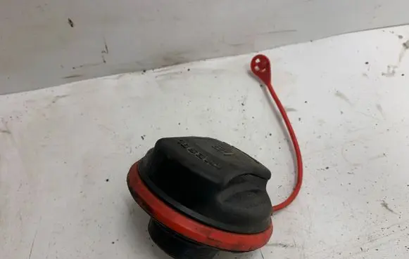 Opel Insignia A Fuel tank filler cap