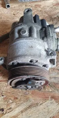 Volkswagen Golf V Air conditioning (A/C) compressor (pump) 05985603763 1K0820859F