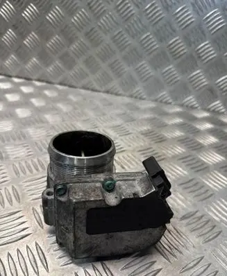 Audi Q7 4L Throttle valve 4E0145950J
