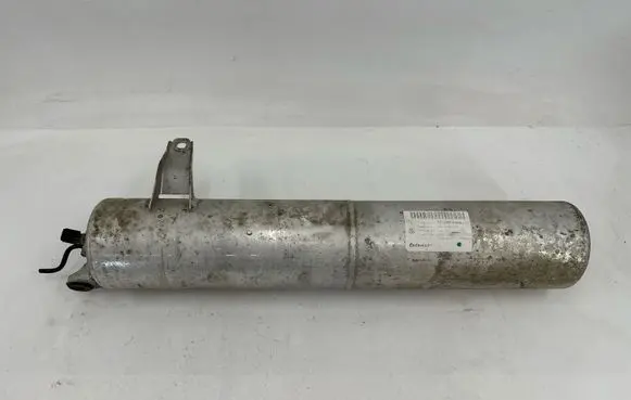 Volkswagen Touareg II Air suspension tank/reservoir 7P0616201A