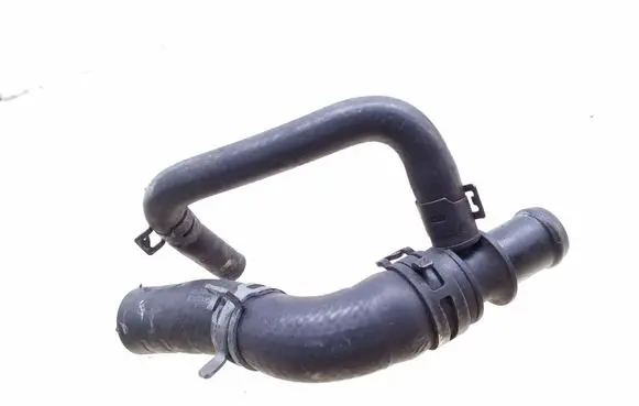 Volkswagen Touareg I Engine coolant pipe/hose
