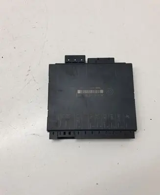 Mercedes-Benz S W220 Seat control module 2208206826