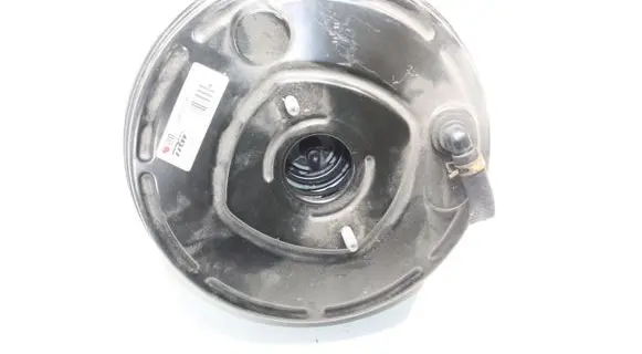 Nissan Juke I F15 Brake booster P1415679