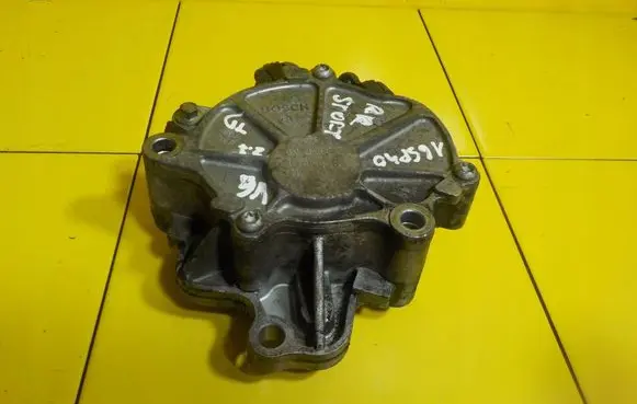 Land Rover Range Rover Sport L320 Vacuum pump 4R8Q2A451AE