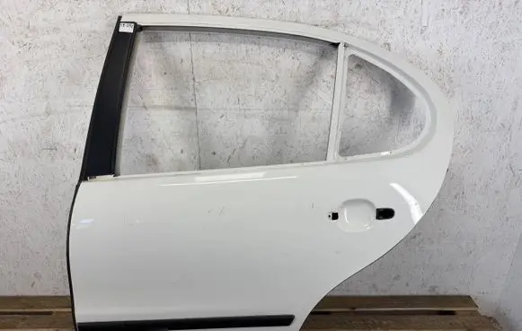 Seat Toledo III (5P) Rear door