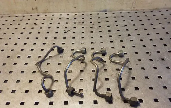 Ford Galaxy Fuel injector supply line/pipe 