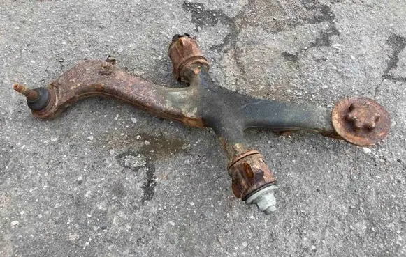 Renault Master II Front lower control arm/wishbone 8200782732