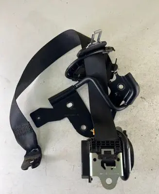 Land Rover Discovery Sport Third row seat belt 628707200