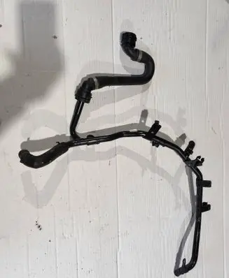 Audi Q5 SQ5 Engine coolant pipe/hose 8R0819332N 147084
