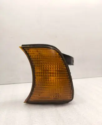Front indicator light