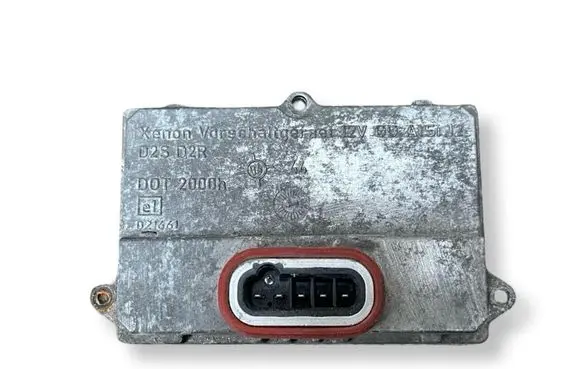 Mercedes-Benz E W211 Headlight ballast module Xenon 5DV00829000 A0028202326
