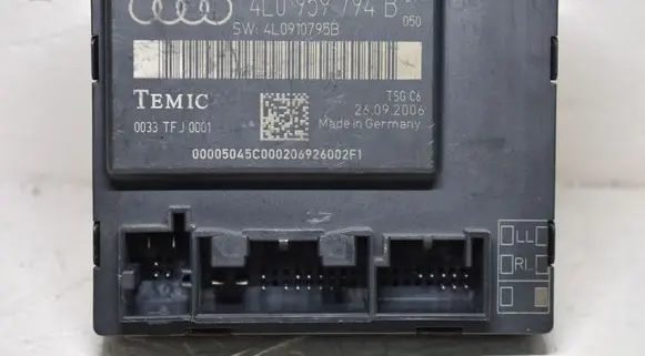 Audi Q7 4L Door control unit/module 4L0959794B