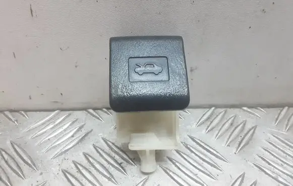 Toyota Corolla Verso E121 Engine bonnet (hood) release handle