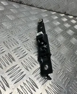 Mitsubishi Outlander Seat belt adjustment rail 
