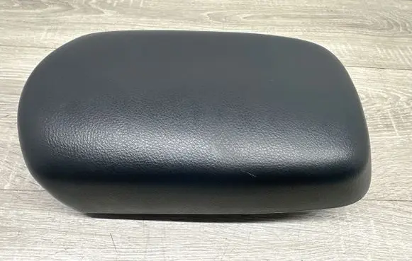 Toyota RAV 4 (XA30) Armrest 5890742020
