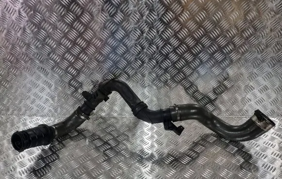 Intercooler hose/pipe