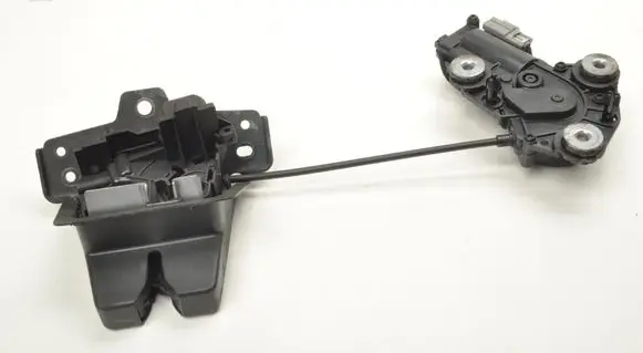 Volvo XC40 Tailgate lock latch 31349975