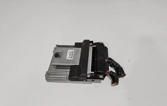 Audi A4 S4 B8 8K Engine control unit/module 03L906022 8K0907352A 8E0907500J