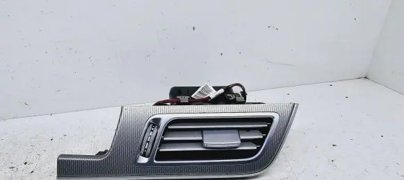 Mercedes-Benz E W212 Dashboard side air vent grill/cover trim A2126804693