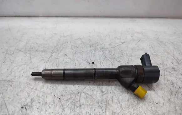 KIA Optima Fuel injector 0445110411
