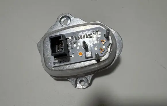 BMW 3 GT F34 LED ballast control module 7470429 63117470429