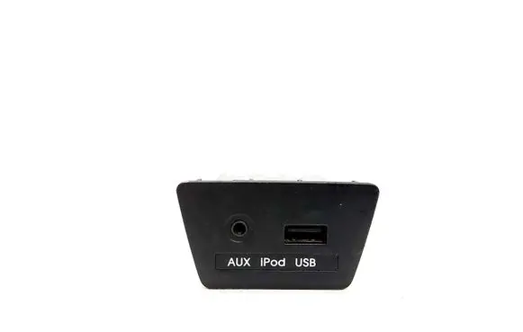 Hyundai ix35 AUX in-socket connector 2S500TAN
