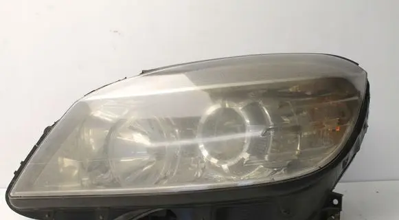 Mercedes-Benz C W204 Headlight/headlamp