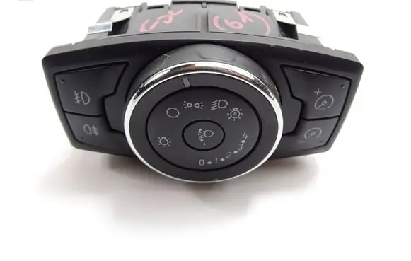 Ford Focus Light switch BM5T13A024CC 10093008 G0GMA