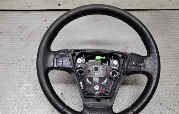 Volvo V50 Steering wheel 8687337 SV5515000
