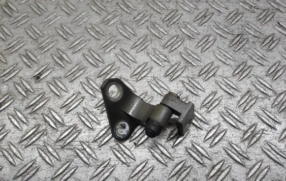 Volkswagen PASSAT B7 Front door upper hinge A046574