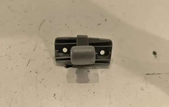 Volkswagen Phaeton Sun visor clip/hook/bracket 