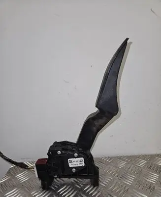 Opel Zafira B Accelerator throttle pedal 9202341 6PV00811400