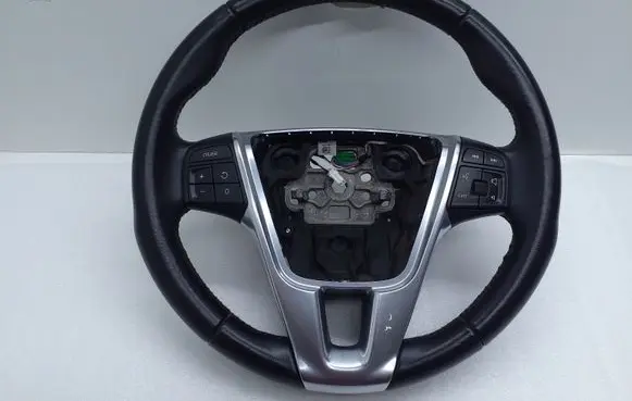 Volvo V40 Steering wheel 34220710A 31455089