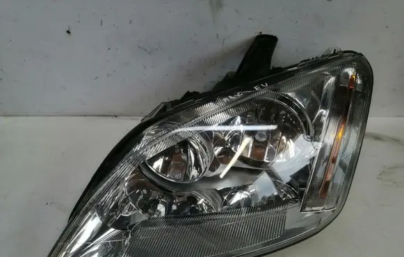 Ford Focus C-MAX Headlight/headlamp
