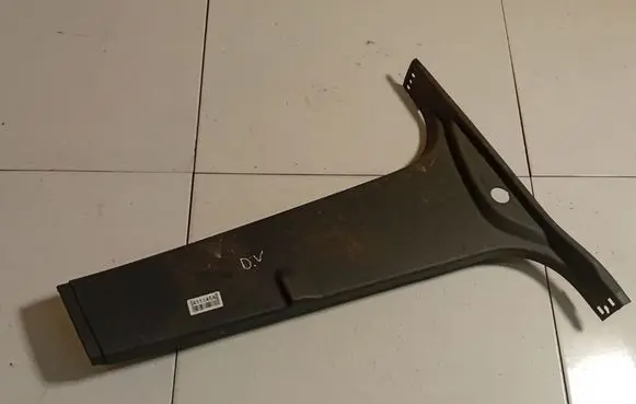 Ford Grand C-MAX (B) pillar trim (top) AM51U243W06BDW
