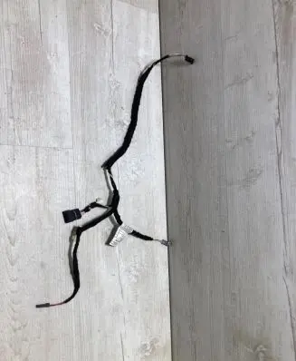 Mini One - Cooper F56 F55 Front door wiring loom/harness boot 6809539