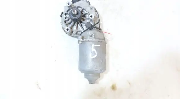 Toyota Auris 150 Wiper motor