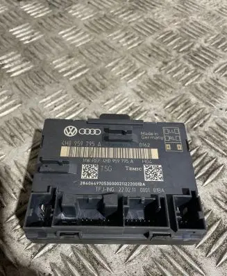 Audi A8 S8 D4 4H Door control unit/module 4H0959795A