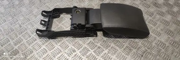 Volvo V60 Armrest 39823171