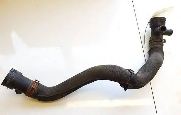 Audi A4 S4 B8 8K Engine coolant pipe/hose 8K0122293F