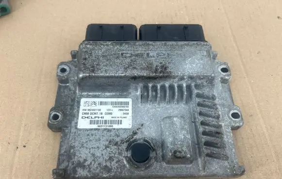 Citroen Relay III Engine control unit/module 9824601180 9831731680 28667344