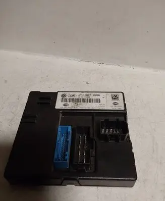 Audi A6 S6 C6 4F Light module LCM 4F0907289G 5DK00876222 4F0910289G