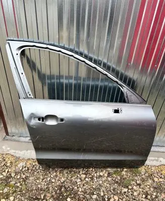 Volvo XC60 Front door