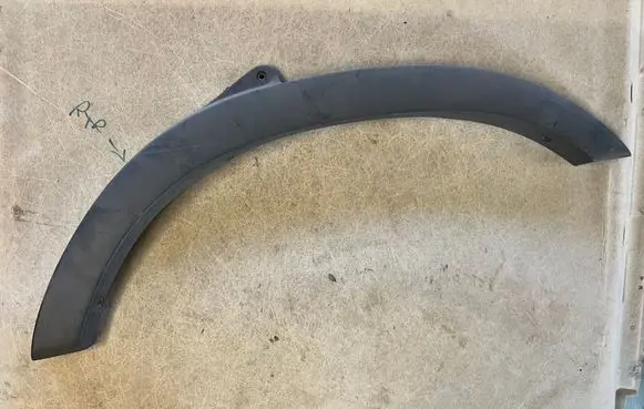 Renault Master II Front arch trim 7701692571